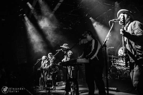 The Strumbellas Bild von The Strumbellas