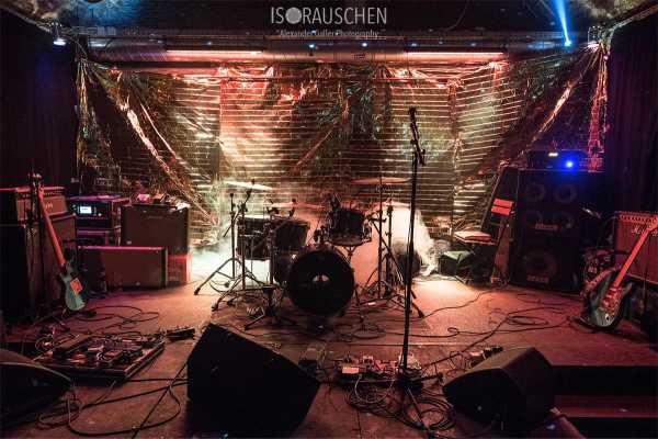 TOKAN - Vinyl Release Show Bild von TOKAN - Vinyl Release Show